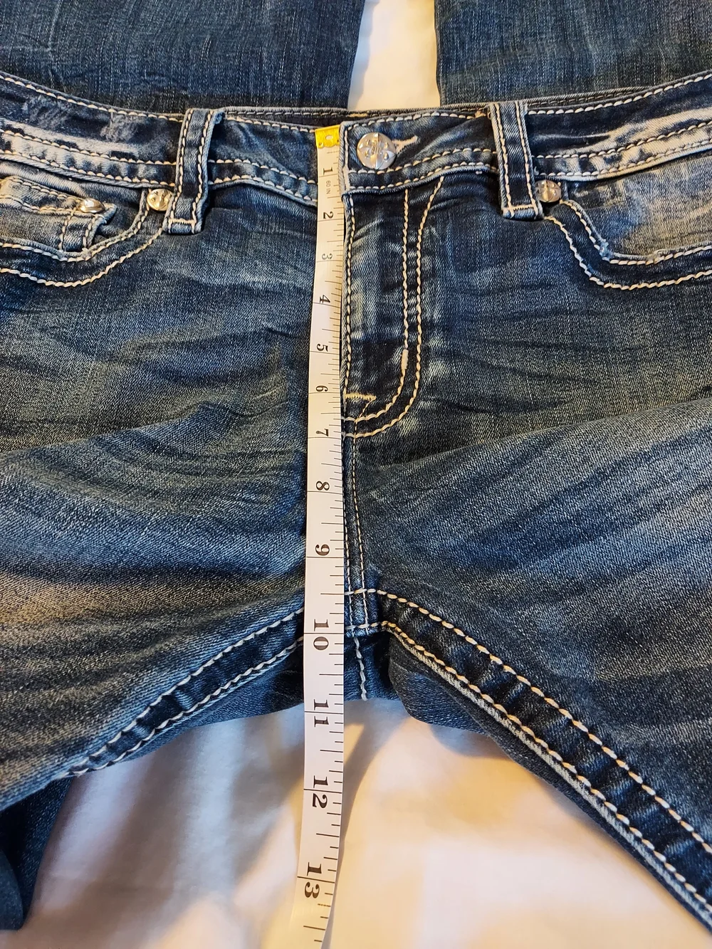 Miss Me Signature "M" Embroidered Mid-Rise Bootcut Jeans - Picture 6 of 9